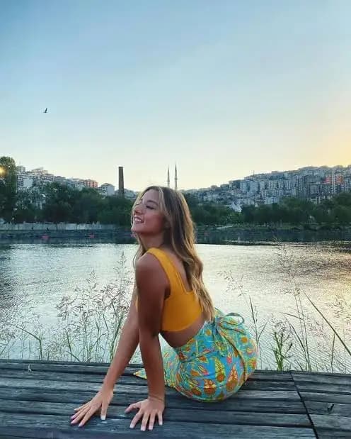 Aleyna Kalaycıoğlu