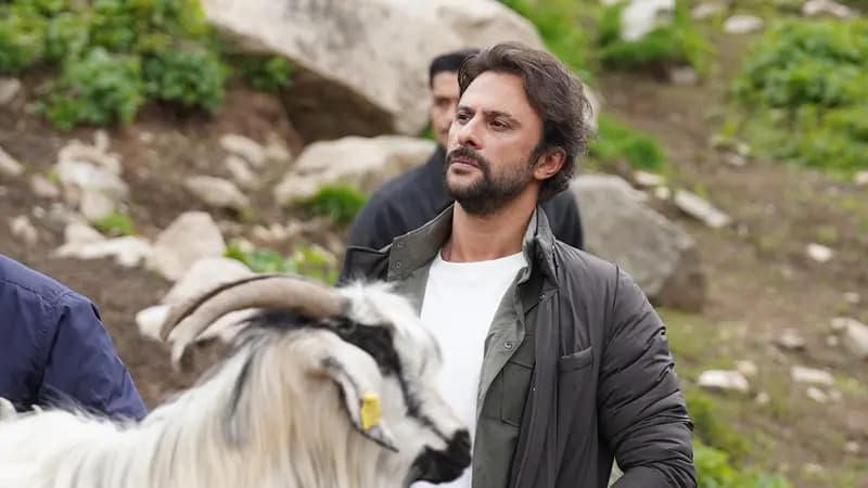Taşacak Bu Deniz Dizisinde Şok Ayrılık! Gezep Karakterine Hayat Veren Onur Dilber'den Sert Veda
